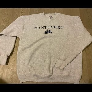 Nantucket crewneck sweatshirt ✨🐳🤍